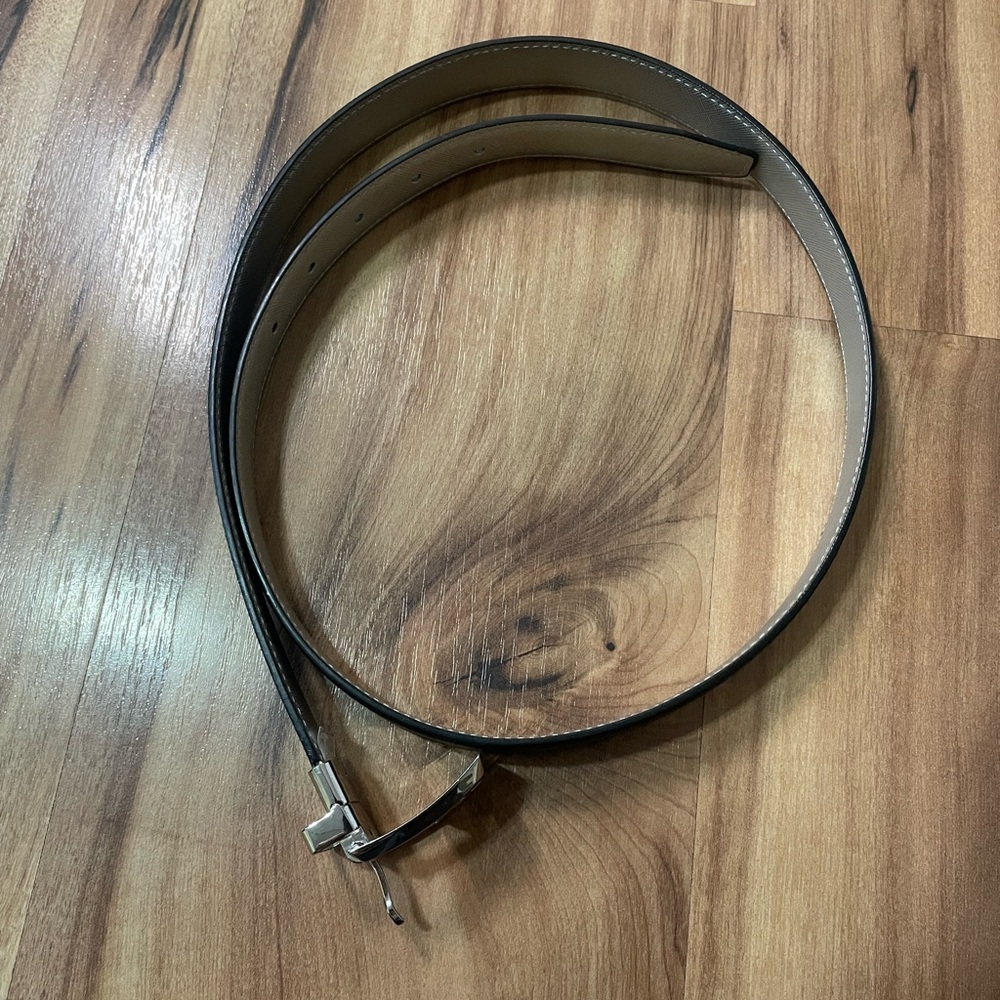Michael Kors Reversible Belt - Picture 2 of 6